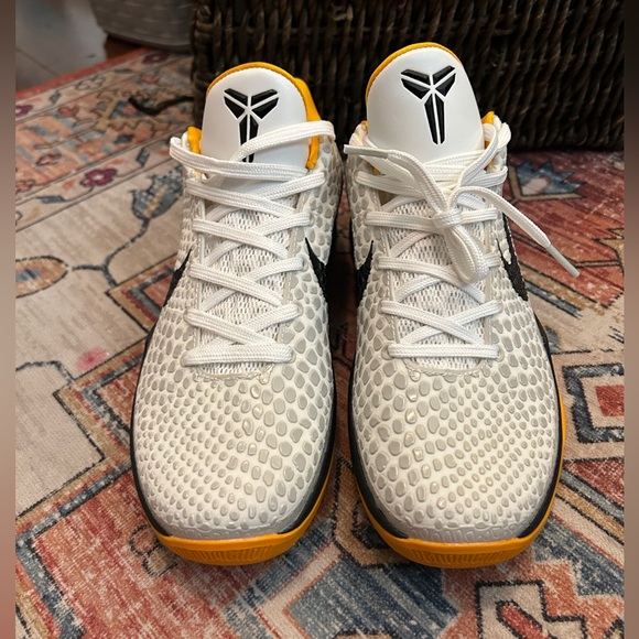 Nike Kobe VI (6) Protro White/Del Sol, Mens 9, Never Worn - Picture 4 of 6